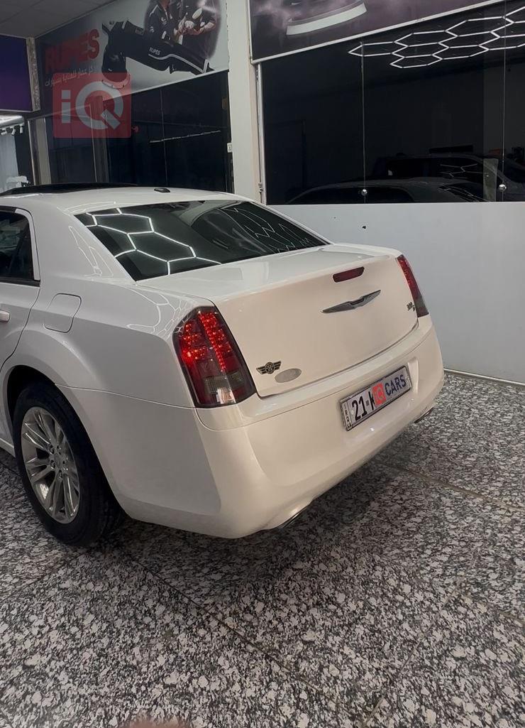 Chrysler 300